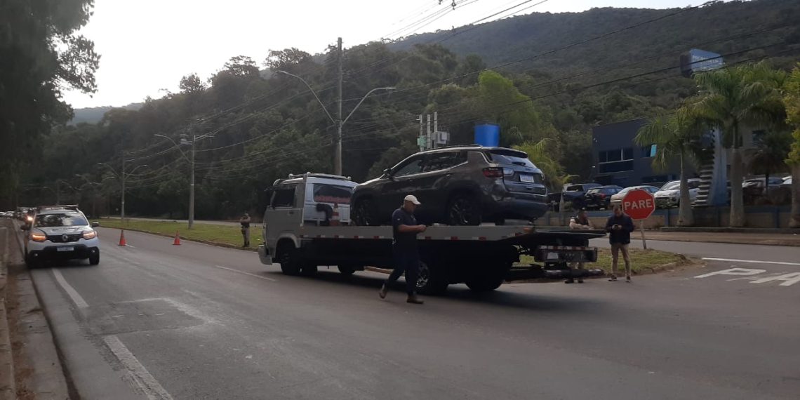 Acidente deixa dois feridos em Poços de Caldas