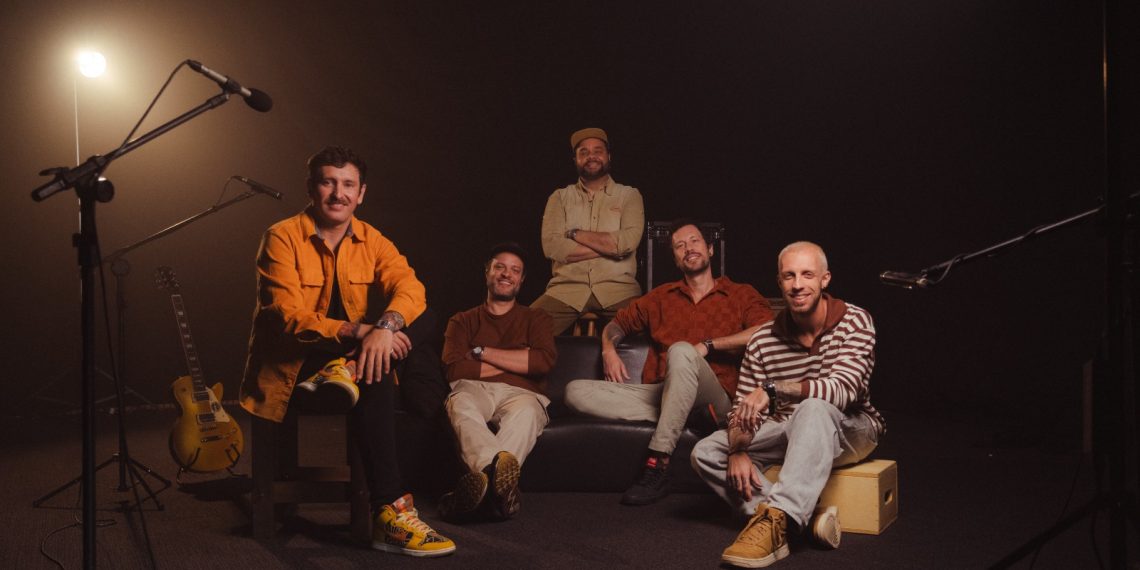 De cara nova, Candieira agora é Embrazza e estreia com dois shows em Poços de Caldas