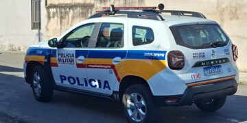 Menores são apreendidos após fuga em Poços; PM também encontrou drogas