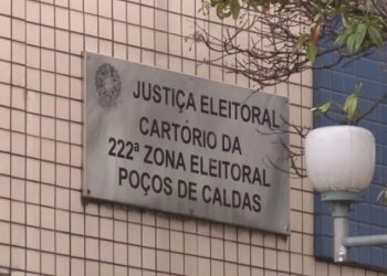 Justiça Eleitoral convoca cidadãos a realizarem o cadastramento biométrico em Poços