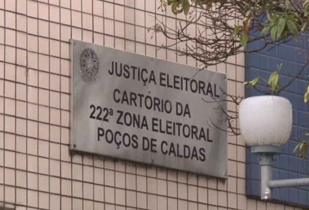 Justiça Eleitoral convoca cidadãos a realizarem o cadastramento biométrico em Poços