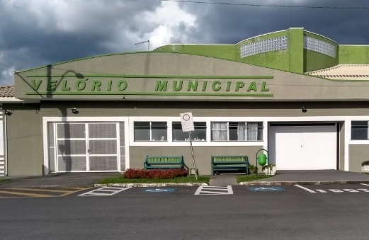 Velório é impedido após suspeita de espancamento em Poços