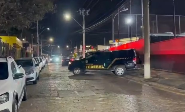 PF faz operação para desarticular quadrilha que atacou banco no Sul de Minas