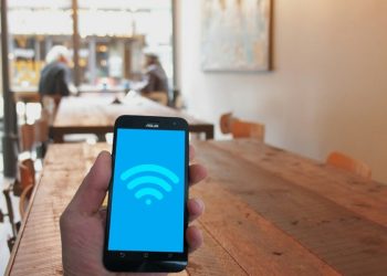 Justiça condena casal por publicação ofensiva na internet