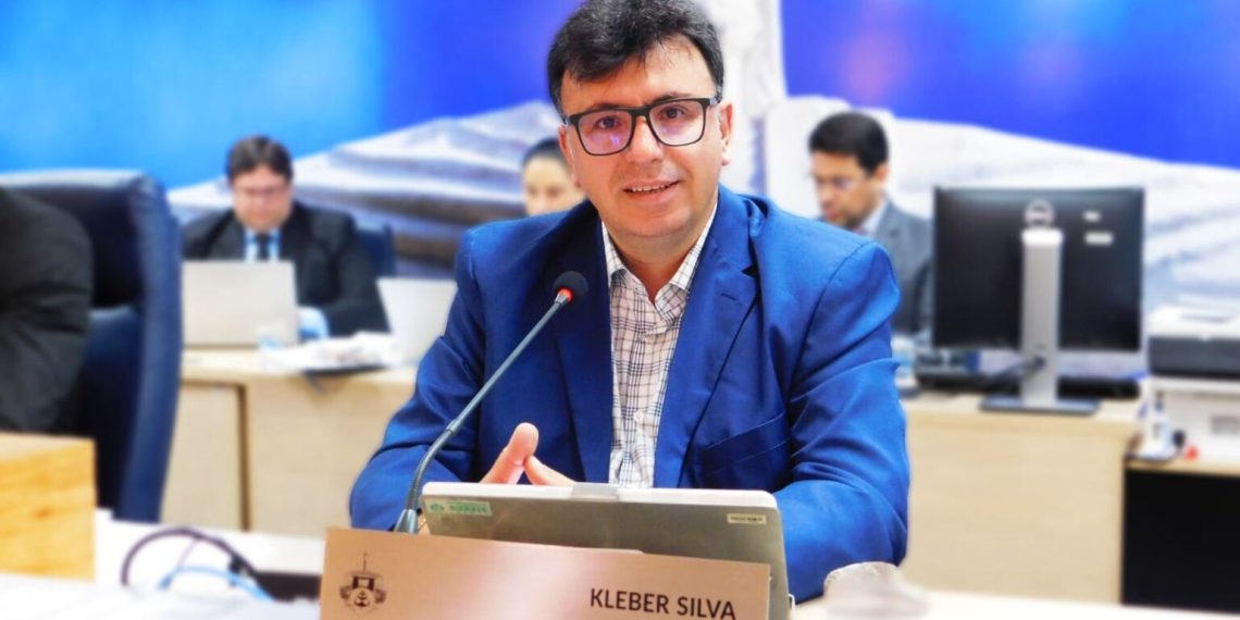 Vereador Kleber Silva tem mandato suspenso por unanimidade pela Câmara