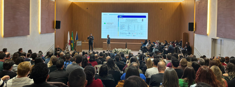 Formação Enem MG capacita 270 educadores de Poços de Caldas e região