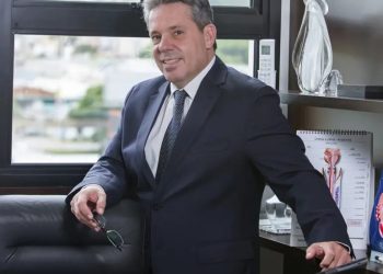 Urologista Poços-caldense explica que quase todo paciente pode receber implante peniano