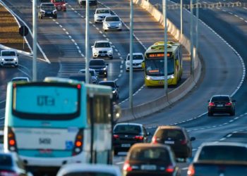 Governo federal recebe sugestões para levar internet a rodovias