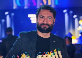 Minas Gerais tem um novo nome das campanhas eleitorais: Fabrício Menezes leva 5 prêmios no CAMP da Democracia