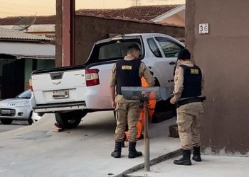 Homem que atropelou e matou a própria esposa em Poços responderá por homicídio culposo