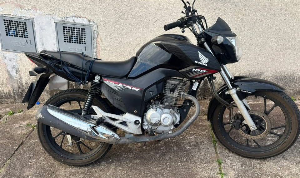 Moto é furtada na zona leste de Poços de Caldas