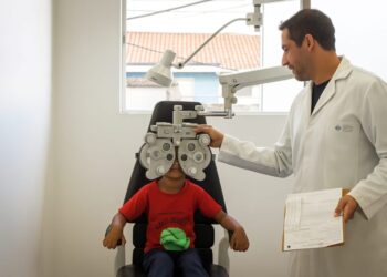 Poços realiza mutirão com 100 cirurgias de catarata e 80 consultas oftalmológicas
