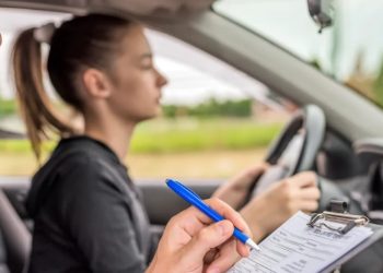 Procon de Poços divulga pesquisa de preço de serviços de autoescolas