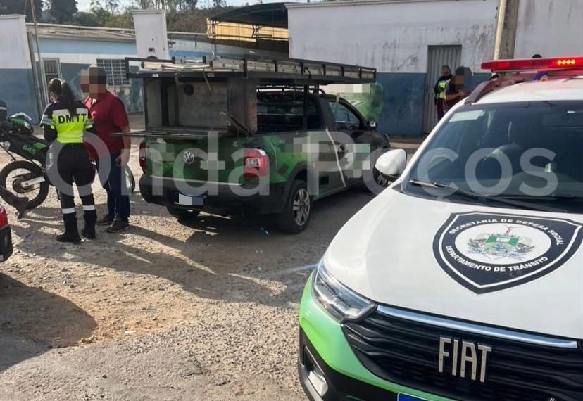 Demutran apreende veículo clonado que era usado por empresa de Poços de Caldas