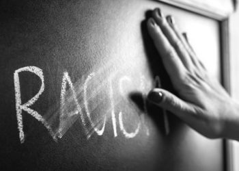 VÍDEO: “Pretinho com cara de nóia”, cardiologista de Poços é acusado de injúria racial contra pintor