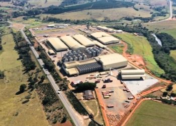 7º Fórum Café e Clima da Cooxupé debate desafios climáticos e impacto do tarifaço nas exportações de café