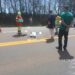 Motociclista morre atropelado por caminhão após cair na SP-350