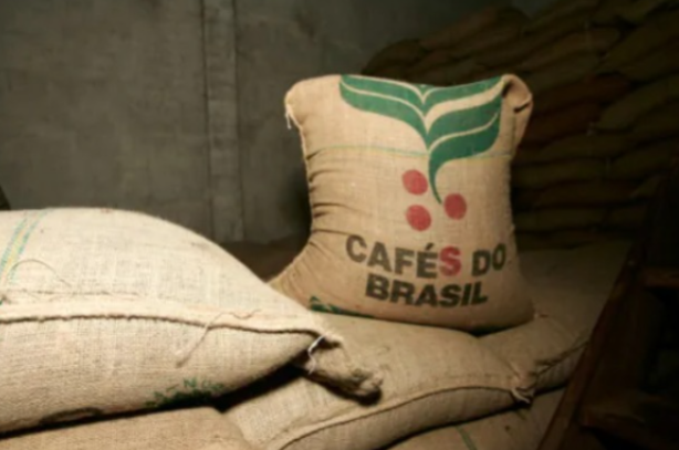 CAFEICULTURA – Preço do café registra queda de até 11% em uma semana no Brasil