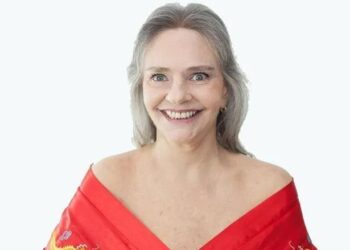 Cantora Angela Ro Ro morre aos 75 anos