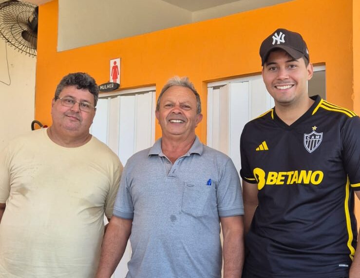 VÍDEO: PM salva homem engasgado em restaurante de Cabo Verde