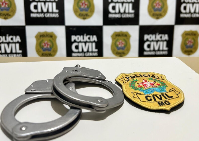 Motorista de transporte escolar é preso por crimes sexuais contra adolescente