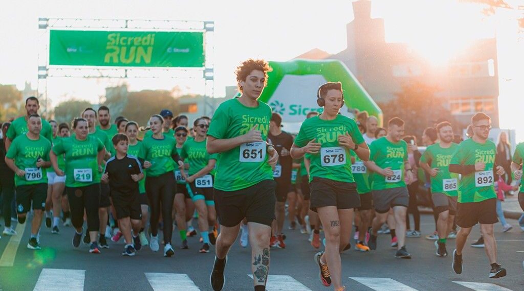 Domingo terá interdições no centro de Poços para realização da Sicred Run
