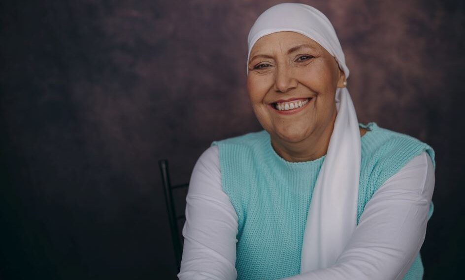 Unimed promove tarde de autocuidado e autoestima para pacientes oncológicas