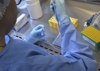 URGENTE: Ministério da Saúde investiga caso suspeito de intoxicação por metanol em Poços de Caldas