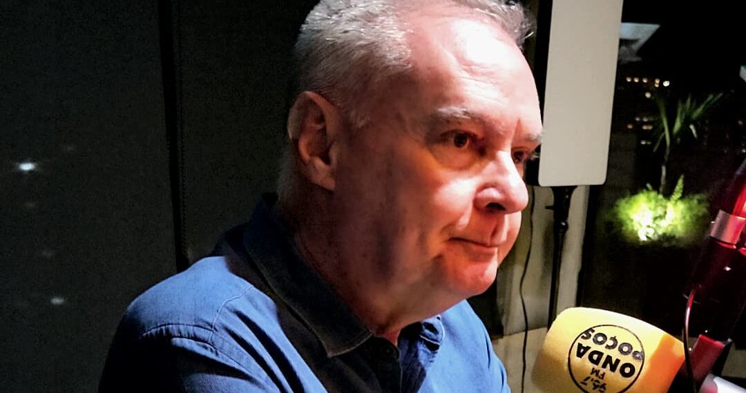 Sérgio Azevedo é entrevistado no Poços em Foco e fala sobre eleições de 2026