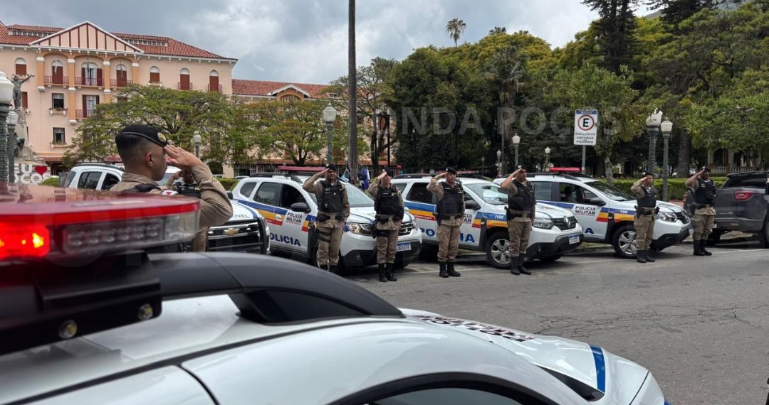 VÍDEO: PM de Poços de Caldas participa de homenagem a policiais mortos no RJ