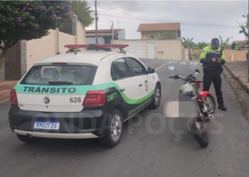 Moto de grau é apreendida durante operação do Demutran em Poços de Caldas