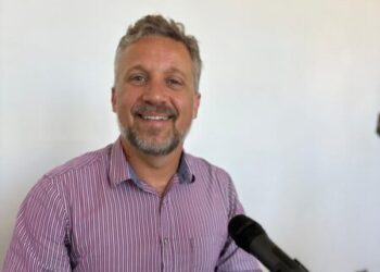 Secretário de Turismo pede exoneração após se tornar alvo de investigação em Poços