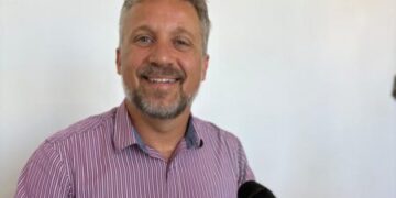 Secretário de Turismo pede exoneração após se tornar alvo de investigação em Poços