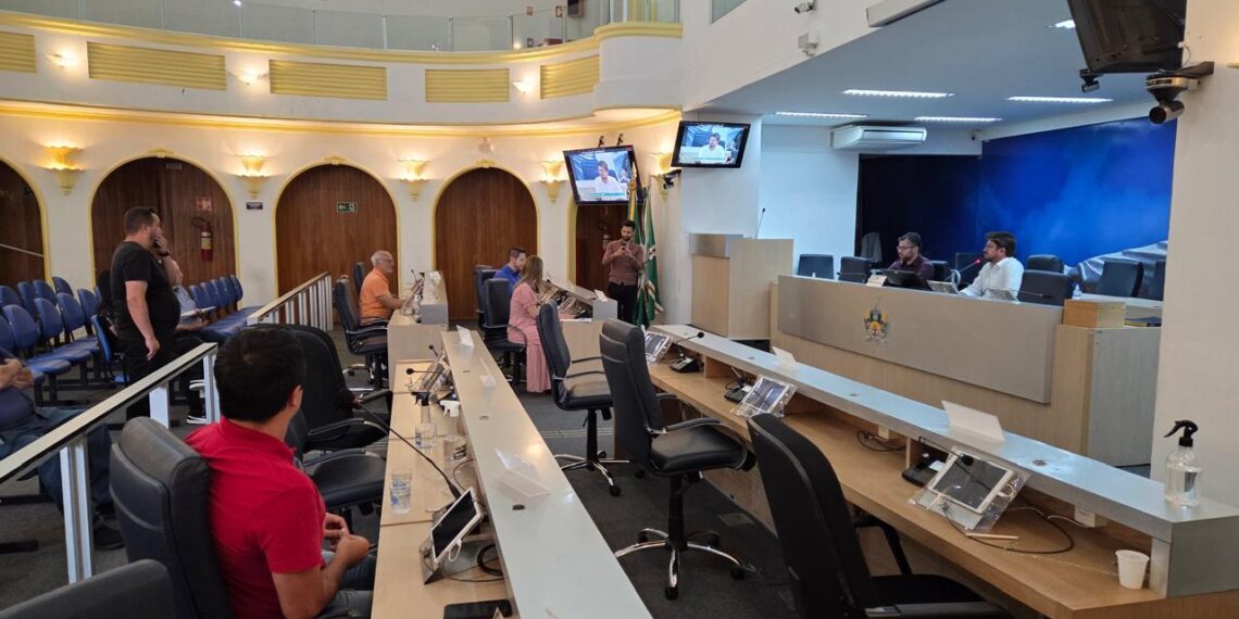 CPI do FUNDEB inicia trabalhos com a escolha do presidente, vice e relator