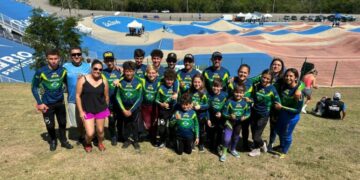 Atletas do BMX Poços Clube se destacam em competições nacionais e internacionais em outubro