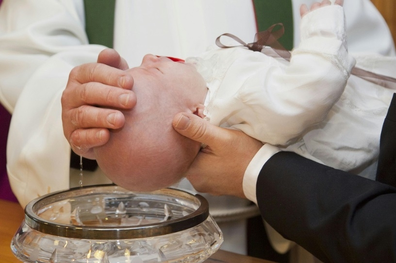 Mãe que foi impedida pelo ex-companheiro de participar de batizado do filho será indenizada