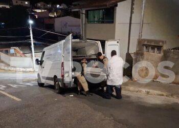 Homem morre durante relação sexual em casa abandonada na zona leste de Poços