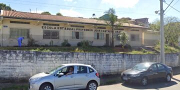 Mãe de aluna agredida e que teve 30% do cabelo arrancado acusa escola estadual de Poços de omissão