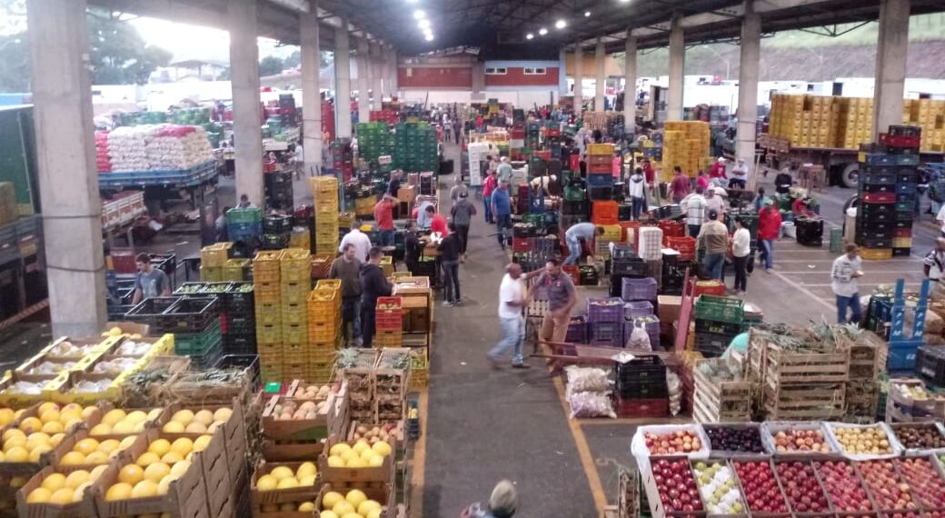 Criação de um novo CEASA em Poços é tema de requerimento na Câmara