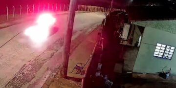 VÍDEO: motorista embriagado é preso após fugir de abordagem policial