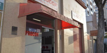 Procon se reúne com bancos e lotéricas para definir diretrizes de segurança em Poços