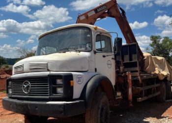 Três suspeitos são presos por furto de R$ 210 mil em grãos e insumos agrícolas no Sul de Minas