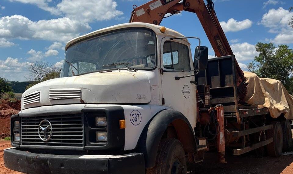 Três suspeitos são presos por furto de R$ 210 mil em grãos e insumos agrícolas no Sul de Minas