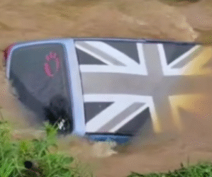 Jovem morre após carro cair em rio da região; Polícia Civil investiga o caso