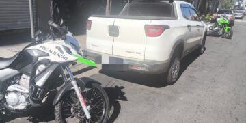 Demutran, através do centro de monitoramento, prende indivíduo procurado pela justiça em Poços