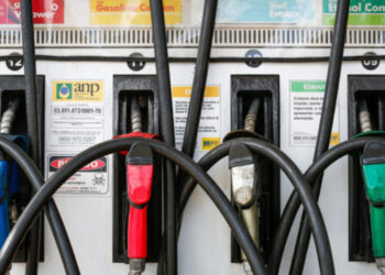 Gasolina e etanol em Poços têm queda nos preços em novembro