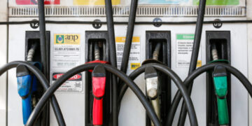 Gasolina e etanol em Poços têm queda nos preços em novembro