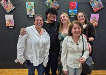 VÍDEO: Tem início exposição “Tempo em traços: memórias da infância”, na Urca, em Poços