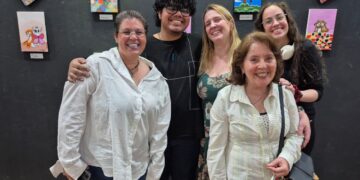 VÍDEO: Tem início exposição “Tempo em traços: memórias da infância”, na Urca, em Poços