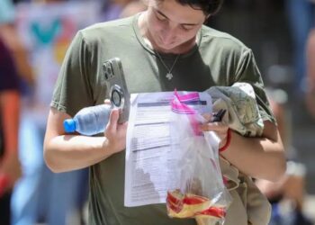 Enem 2025: saiba o que é permitido levar no segundo dia de prova